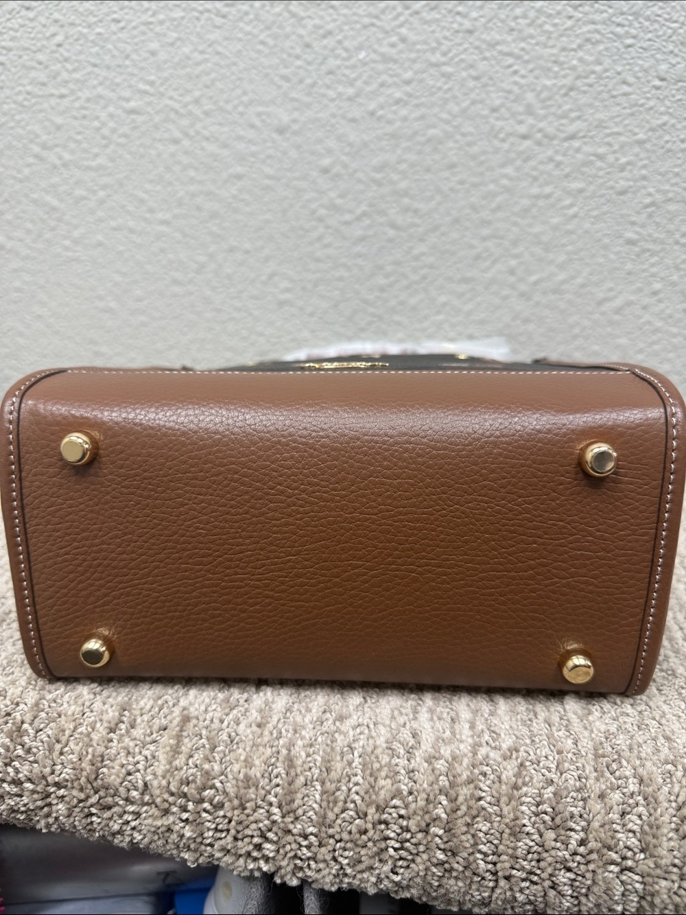 Coach CC769 Dempsey Tote 22 Signature Satchel with Red Handles and Tag - Picture 12 of 13